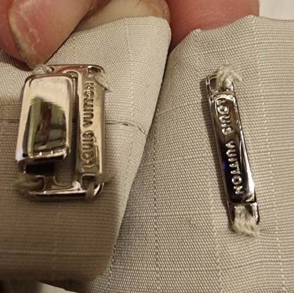 AUTHENTIC LOUIS VUITTON TOP - Picture 7 of 16